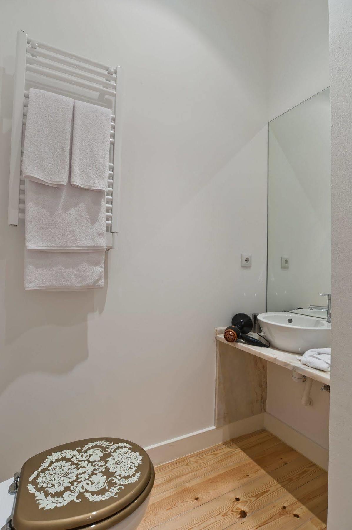 Ribeira Tejo By Shiadu Guesthouse 리스본 외부 사진